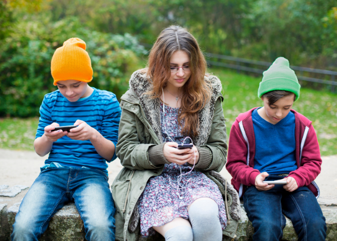 Internet Safety and Screen Time Limits for Kids