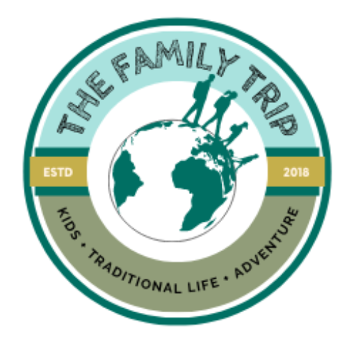 The Family Trip logo