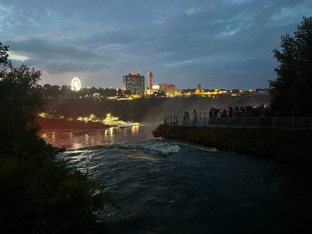 Niagara Falls at night