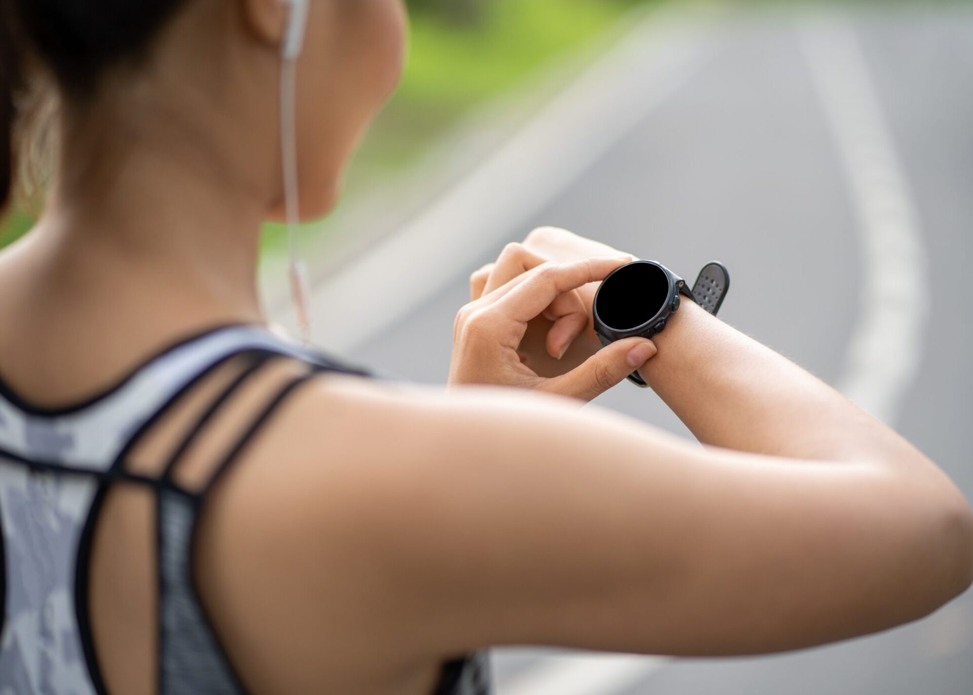 7 Things I Learned Wearing a Fitness Watch: Is it a Good Idea to Wear One?