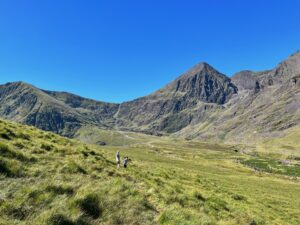 Hiking Carrauntoohil Ireland