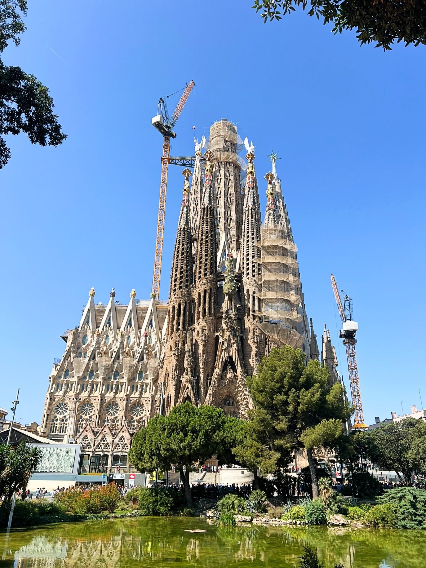 tips to visiting Sagrada Familia