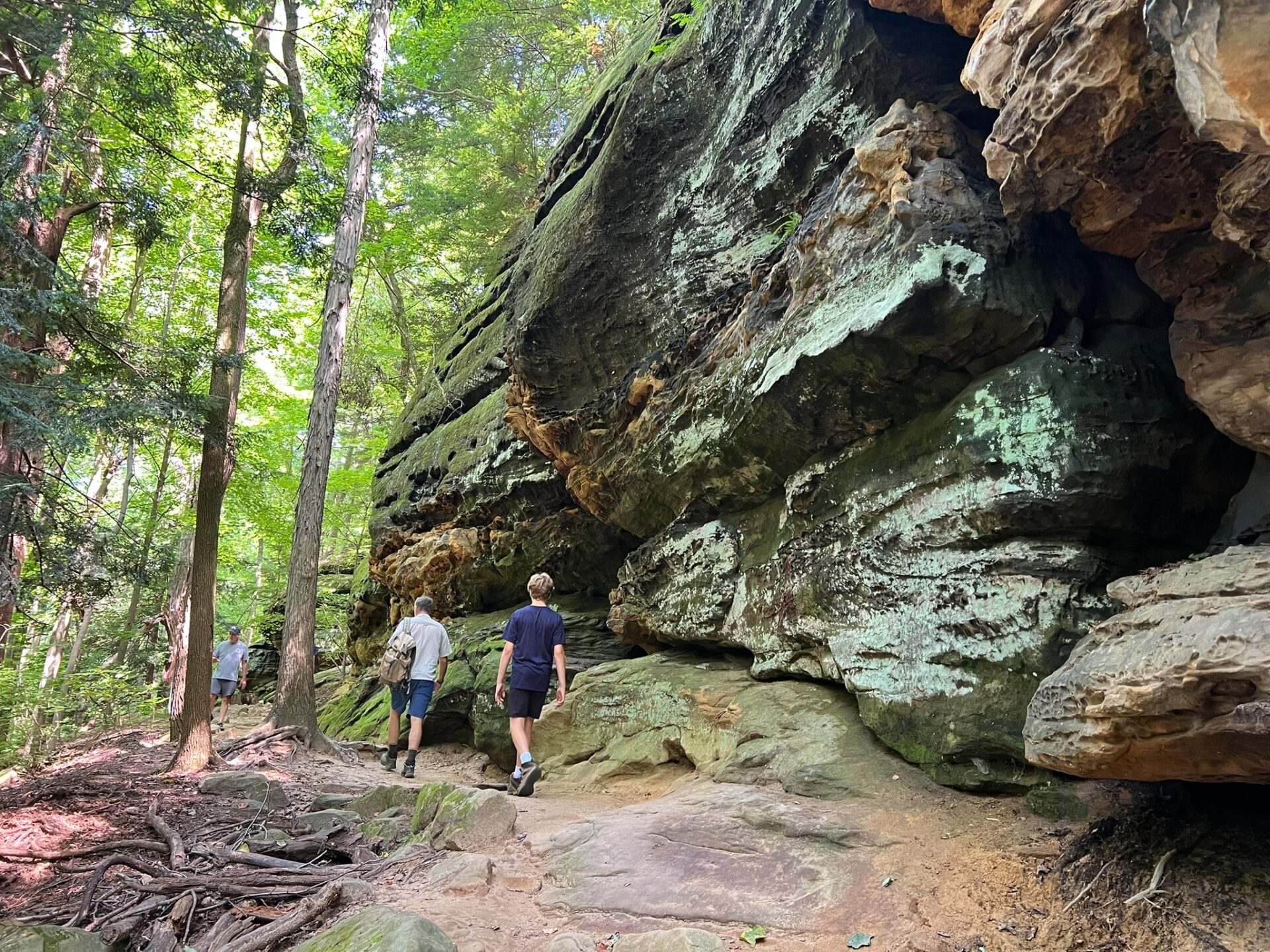 hiking the ledges cuyahoga valley national park
