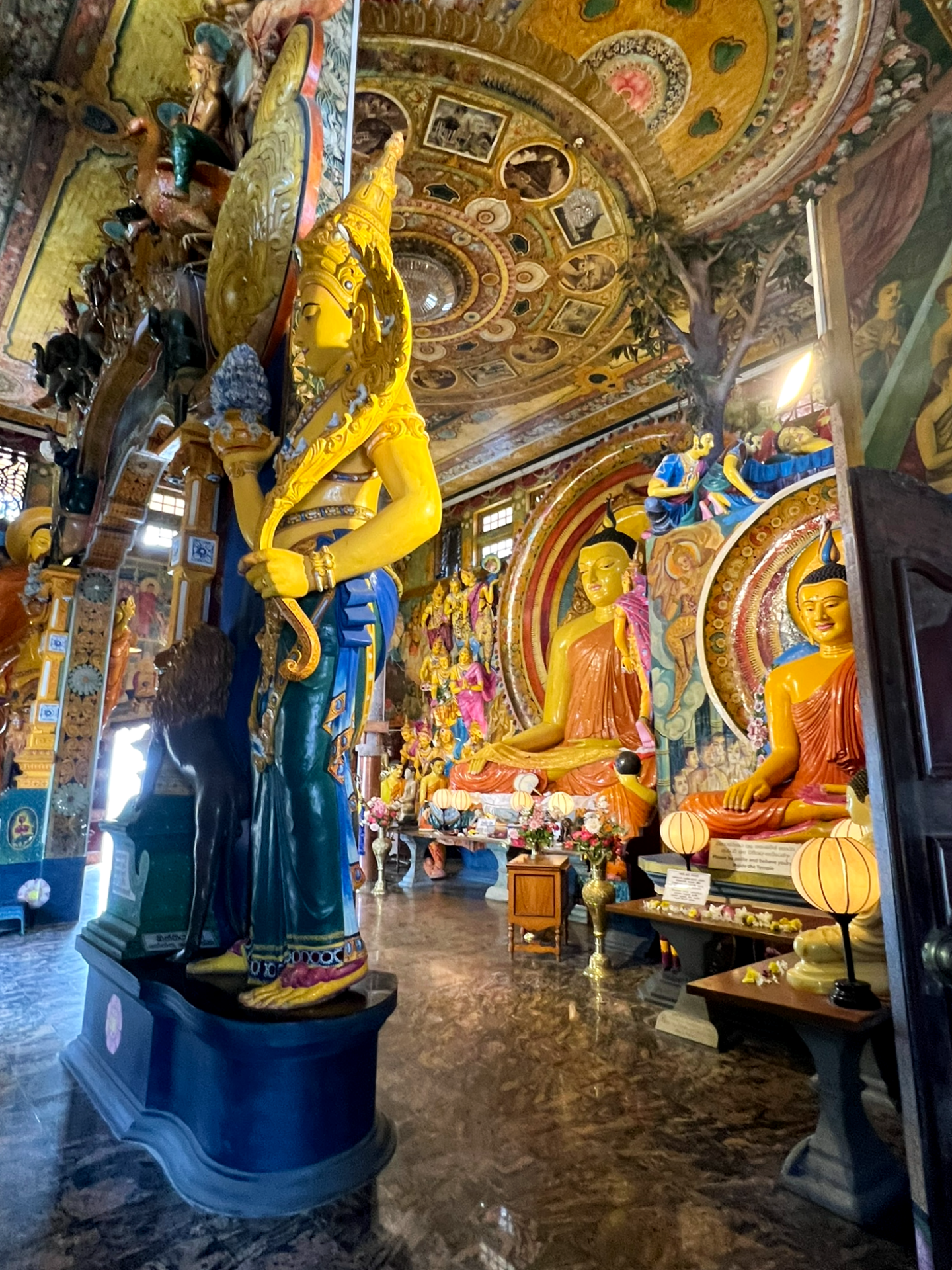 Gangaramaya temple Sri Lanka