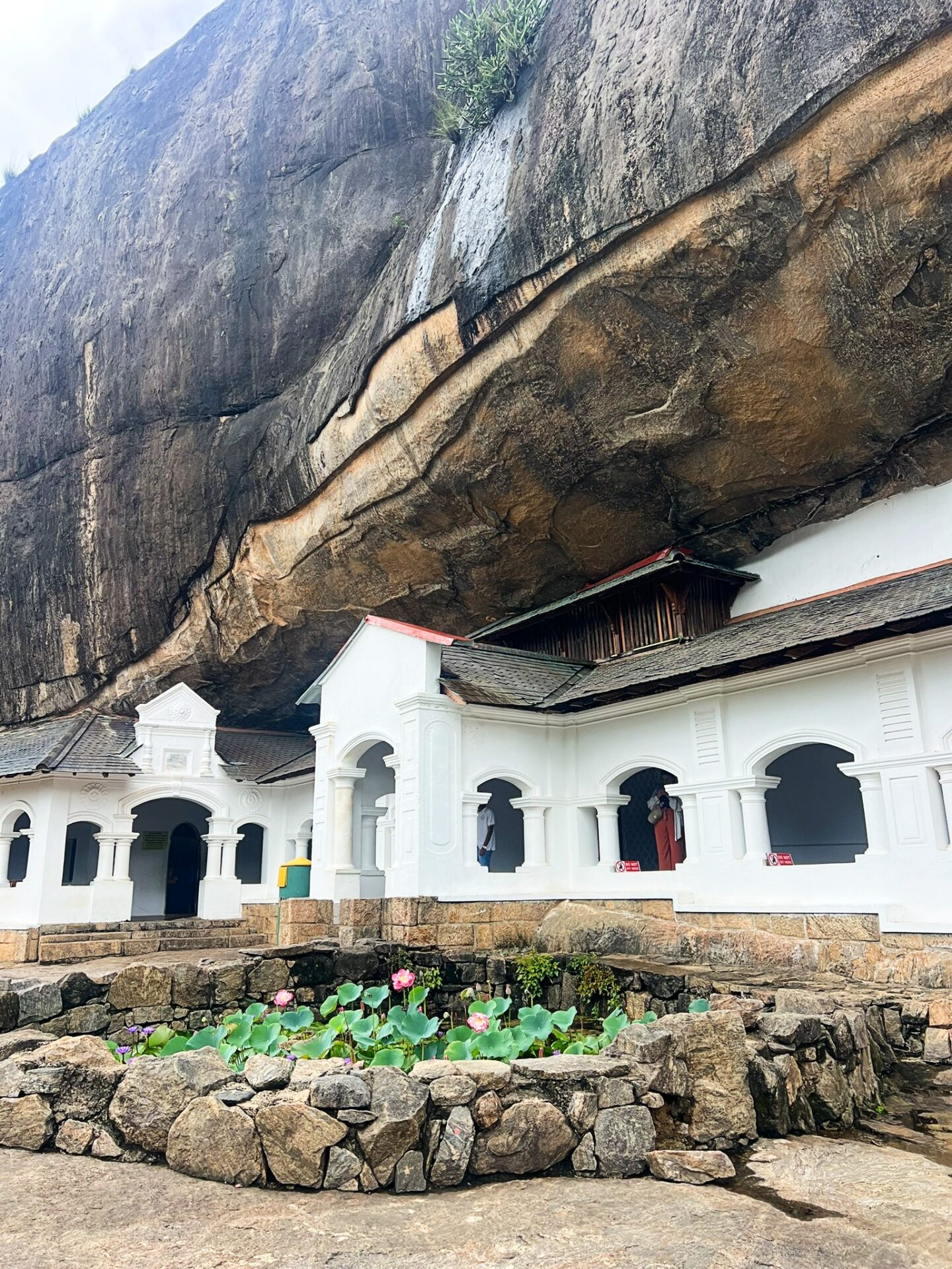visiting Dambulla Cave Temples