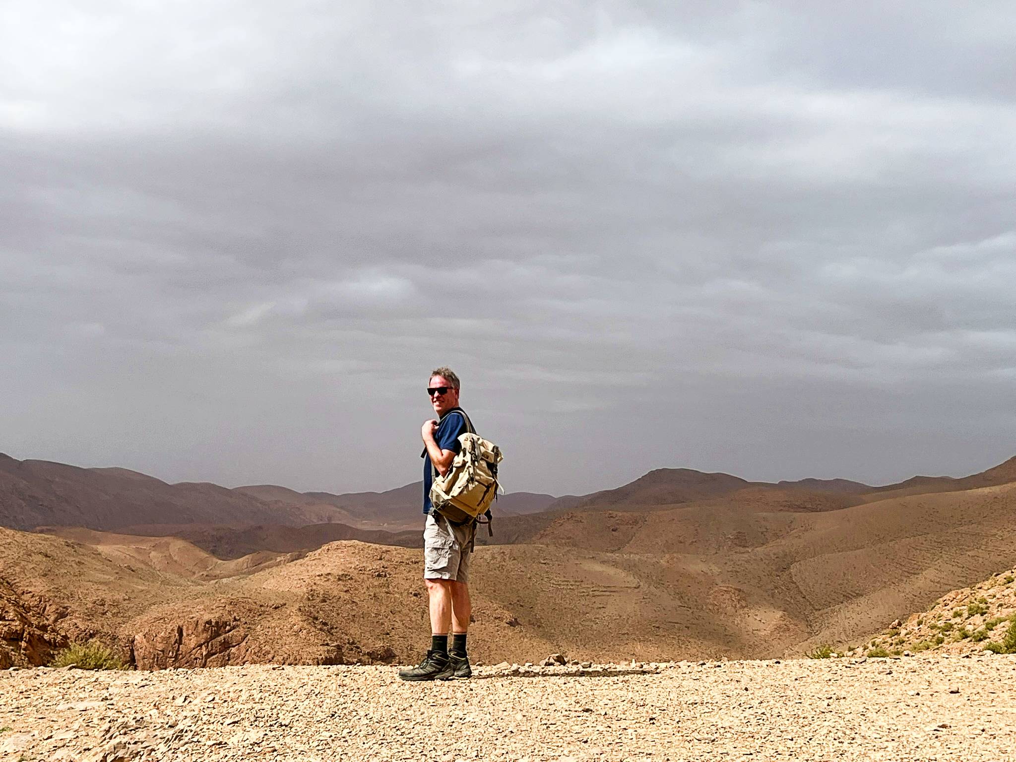 how to hike in Todra Gorge